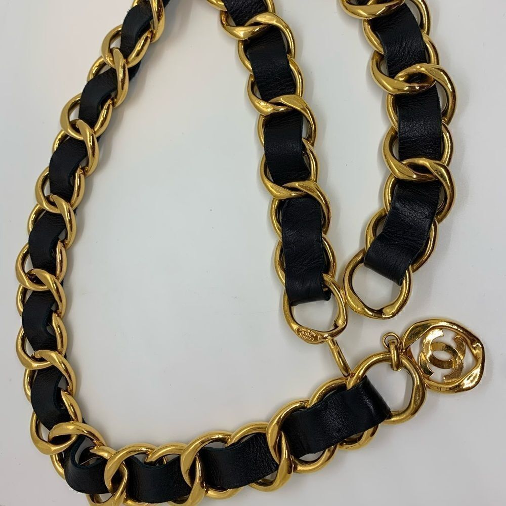 Vintage CHANEL Gold & Leather Chainlink Belt - Picture 12 of 16